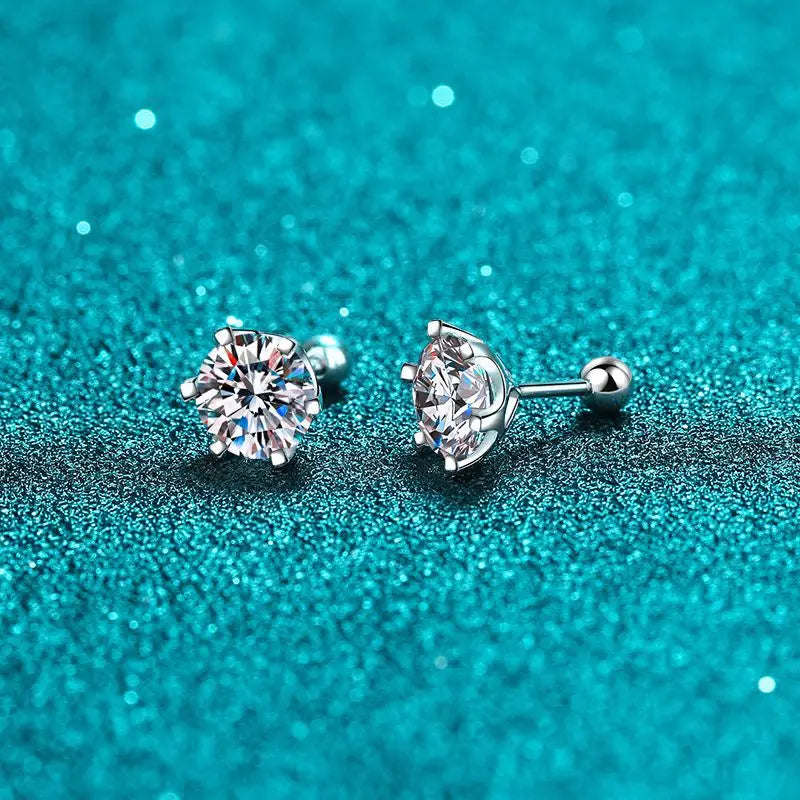 Round Solitaire Stud Earrings
