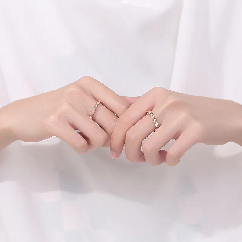 Diagonal Groove Accent Ring