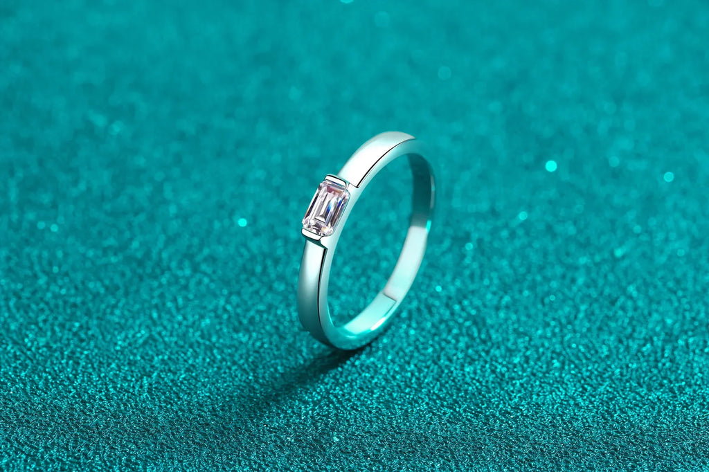 Horizontal Rectangle Solitaire Ring