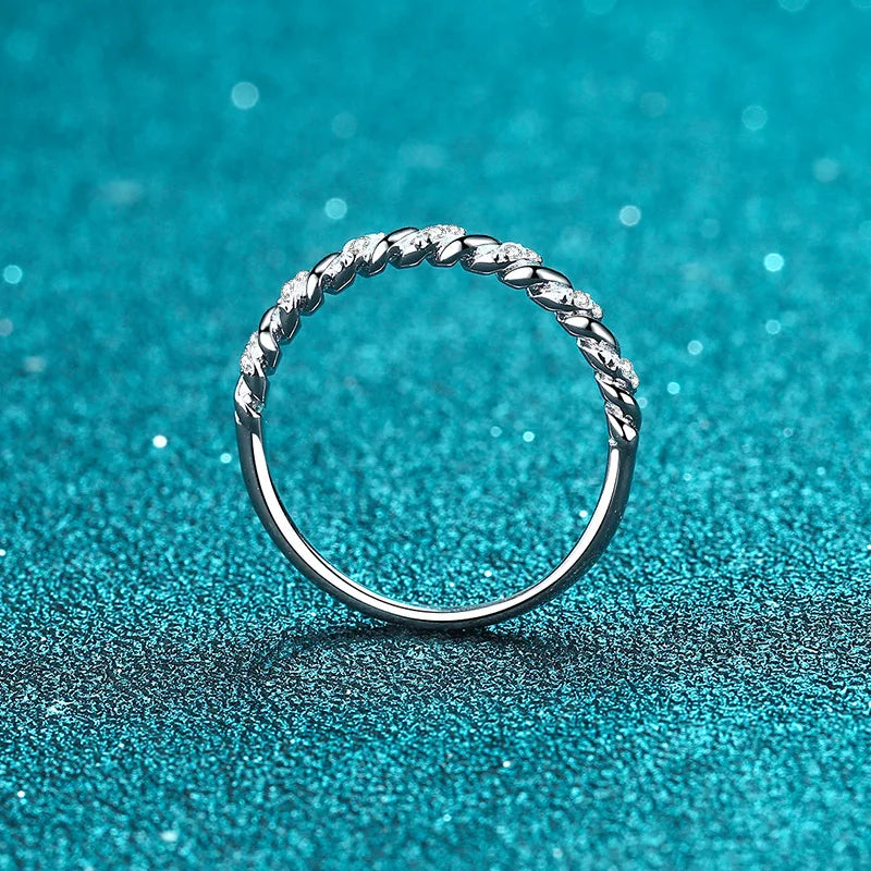 Twisted Accent Band Ring