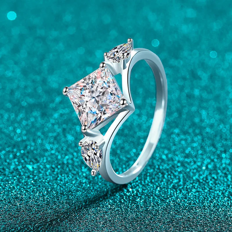 Kite-Set Three-Stone Ring