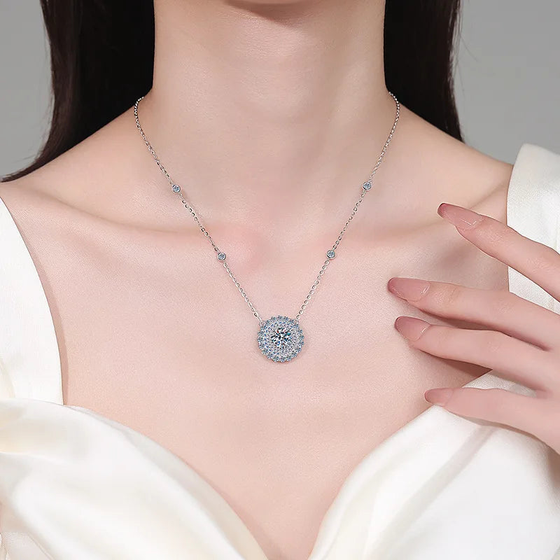 Round Halo Pendant