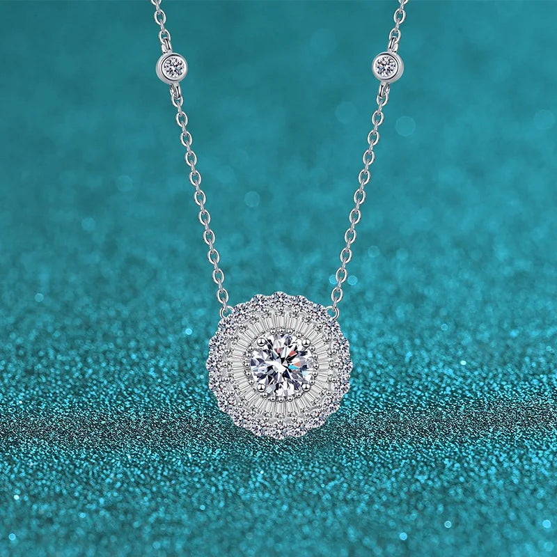 Round Halo Pendant