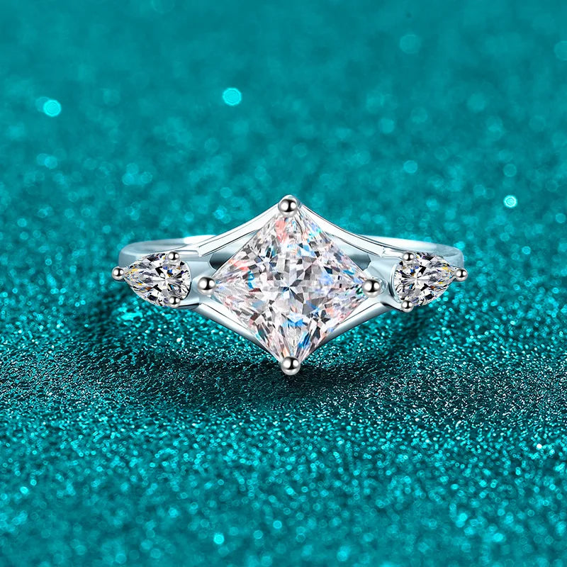 Kite-Set Three-Stone Ring