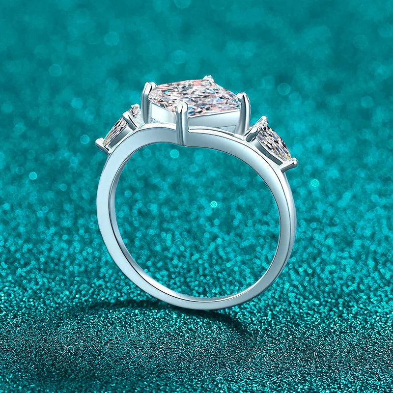 Kite-Set Three-Stone Ring