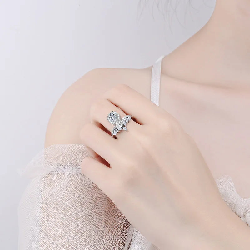 Pear Halo Leaf Ring