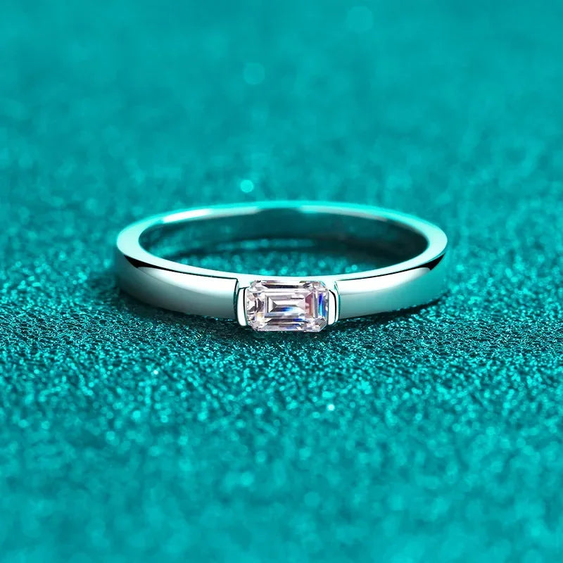 Horizontal Rectangle Solitaire Ring