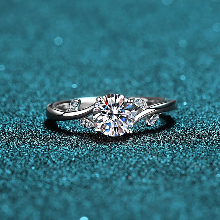 Leaf Detail Solitaire Ring