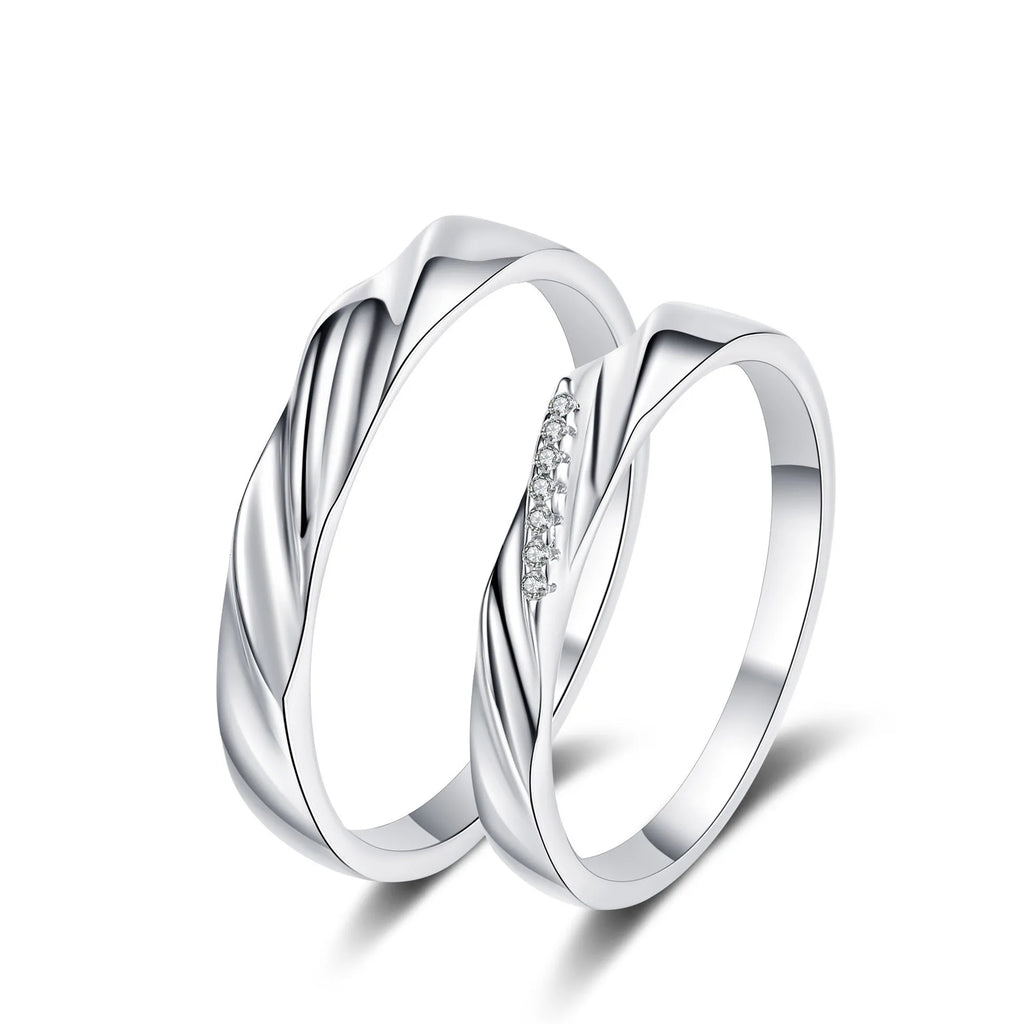 Leaf-Pattern Band Ring