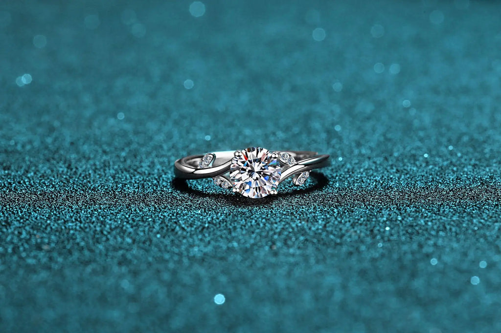 Leaf Detail Solitaire Ring